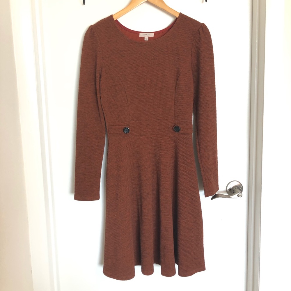 Long sleeve short dress